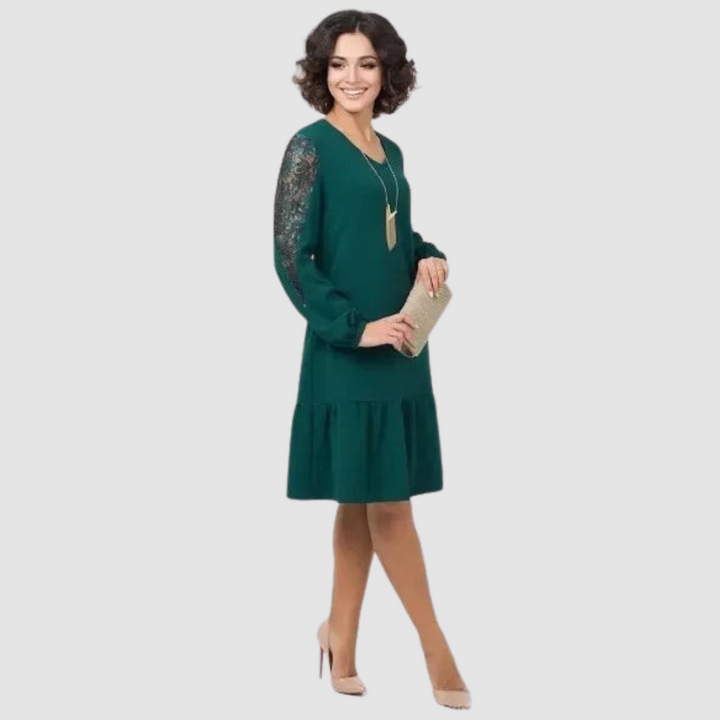 Lowri | Elegant midi dress with lace sleeves