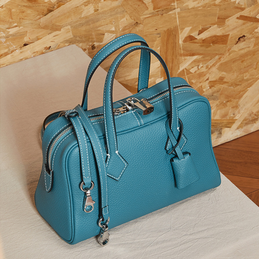 Obsidian Vale Handbag