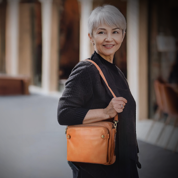 Celia | Timeless elegance