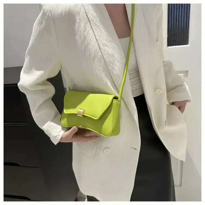 Daphne | Shoulder bag with vintage charm