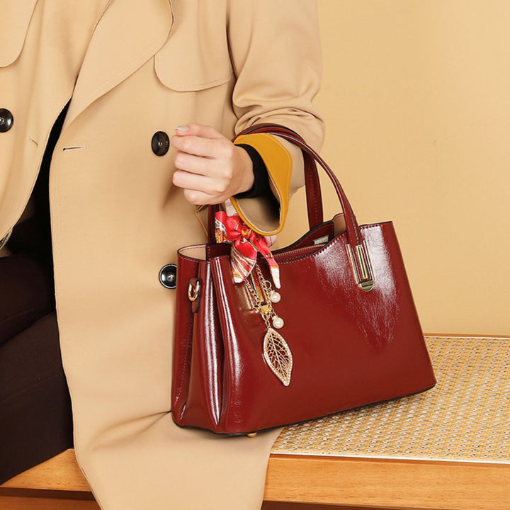 Windsor Pearl Handbag