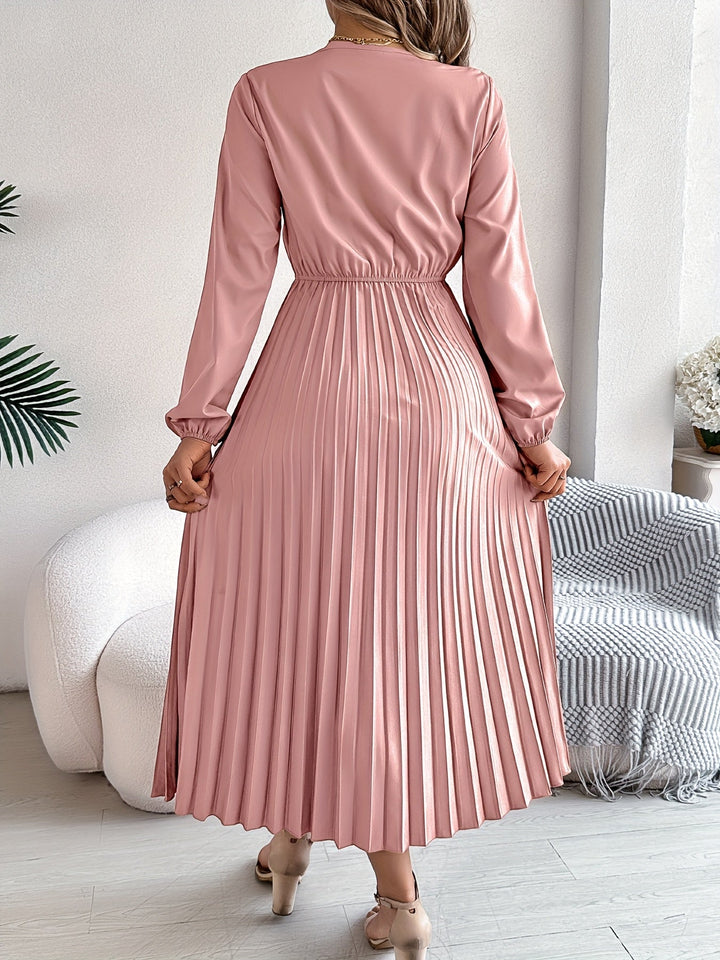 Rosalind Quinn | A-line lace dress with V-neck