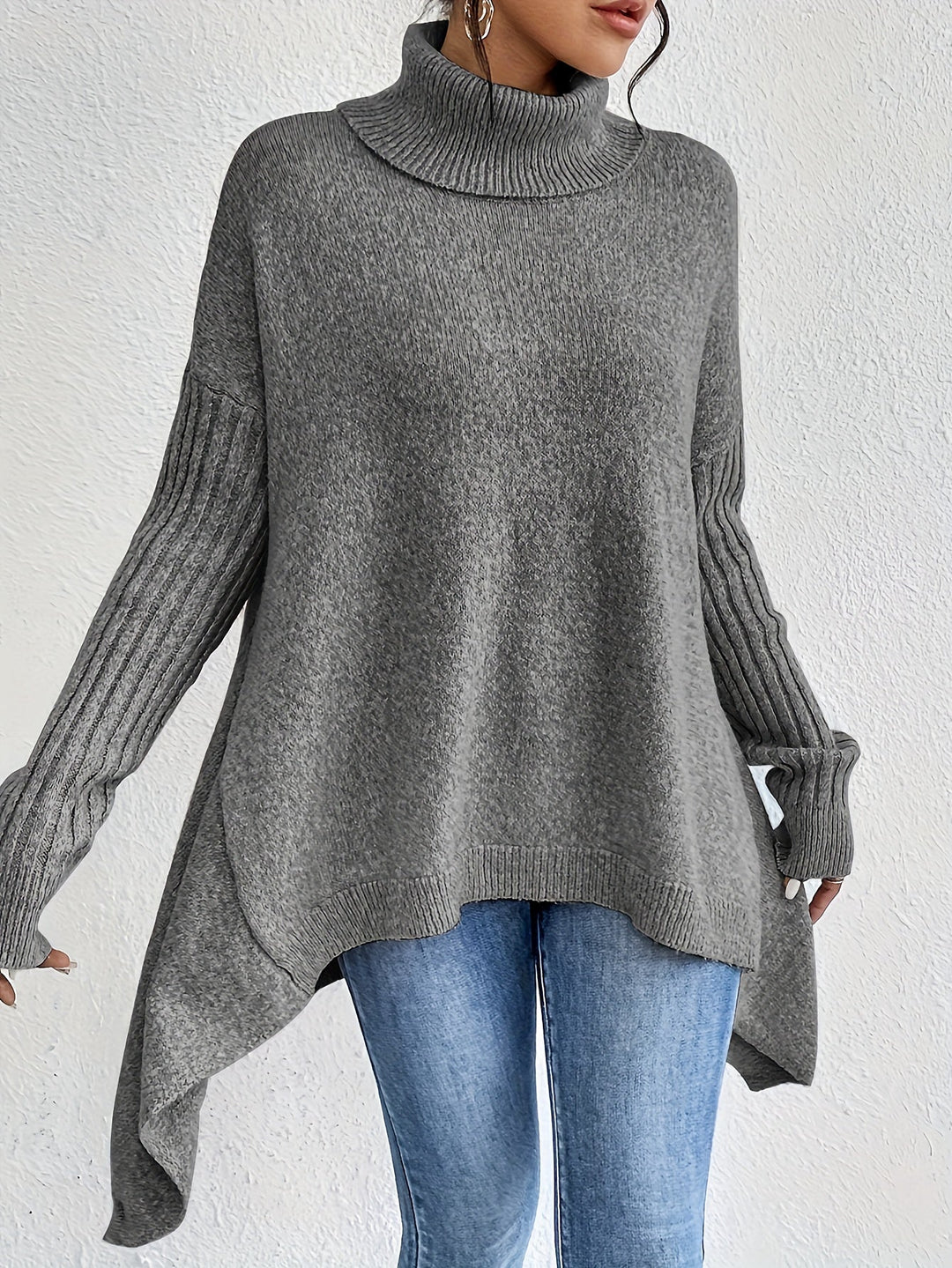 Isla | Luxurious oversized turtleneck sweater