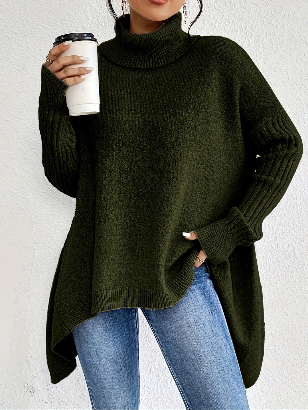 Isla | Luxurious oversized turtleneck sweater