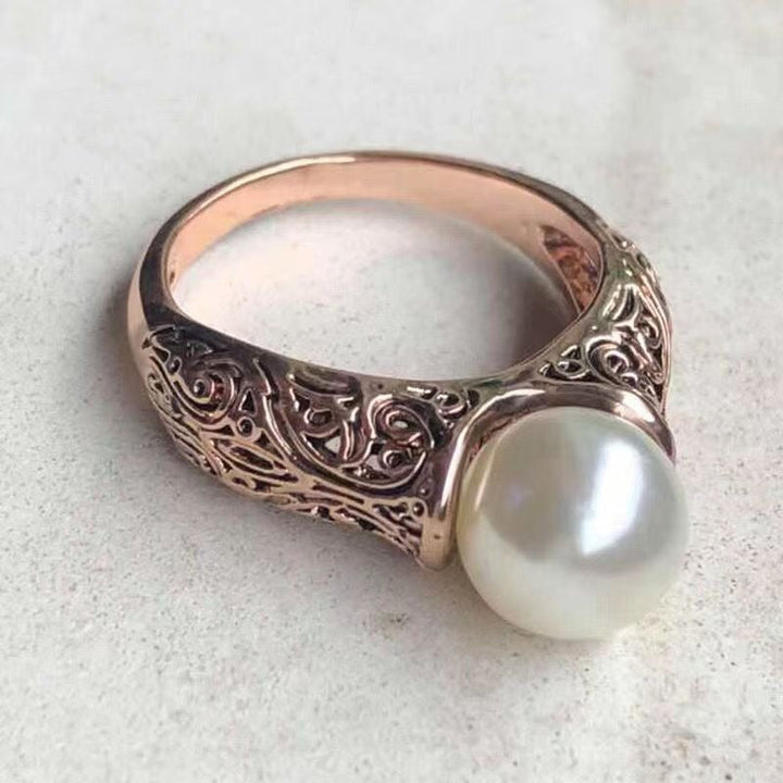 Marcelline - Classic Pearl Ring