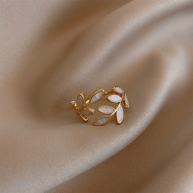Millie - Graceful Leaf Ring